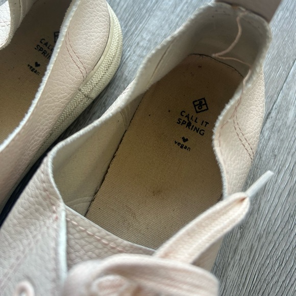 Call It Spring vegan leather sneakers - Picture 2 of 3